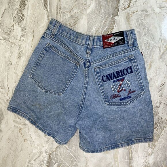 Z. Cavaricci VTG Sz 26 High Waist Embroidered Denim Shorts 100% Cotton 90s Mom - Picture 1 of 11